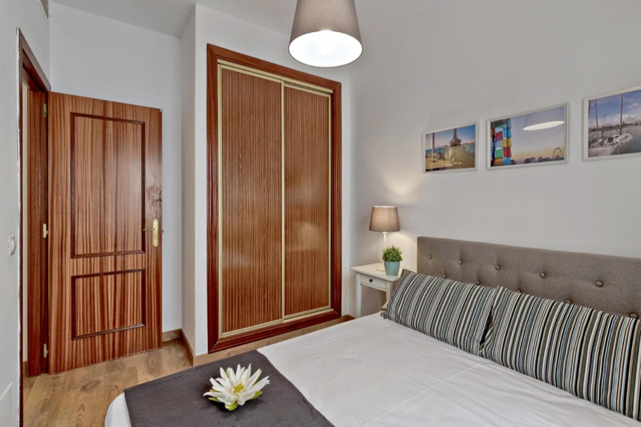 Del Parque Flats - Ollerias 3 Apartment Malaga Ngoại thất bức ảnh